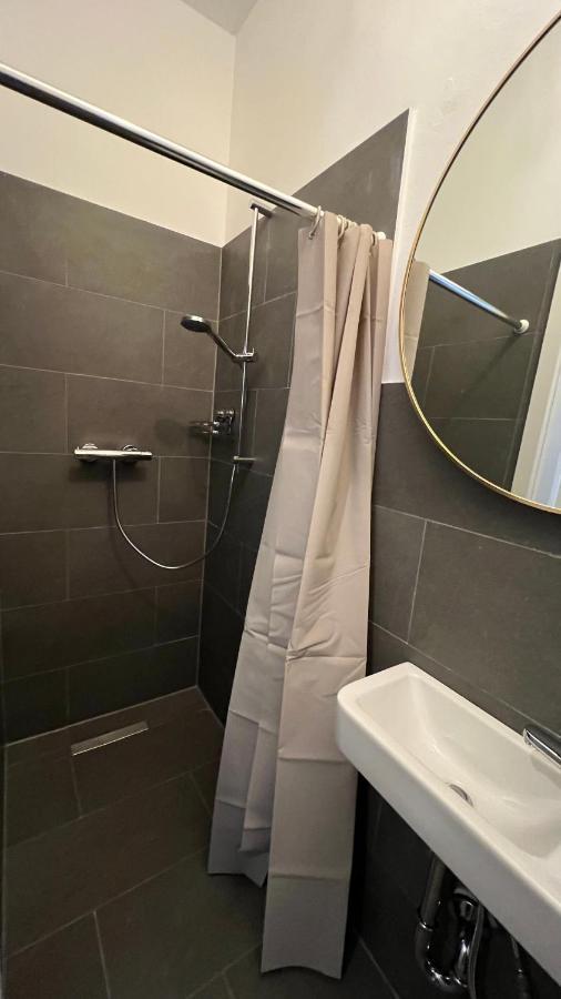 הנובר Designwohnung Schaufenster Sehr Zentral Gelegen מראה חיצוני תמונה